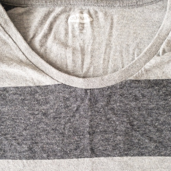 T-shirt - Picture 2 of 3